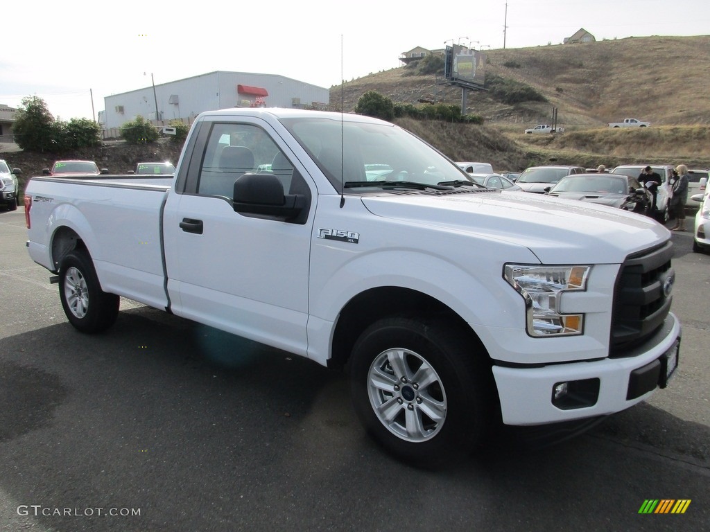 2017 F150 XL Regular Cab - Oxford White / Earth Gray photo #1