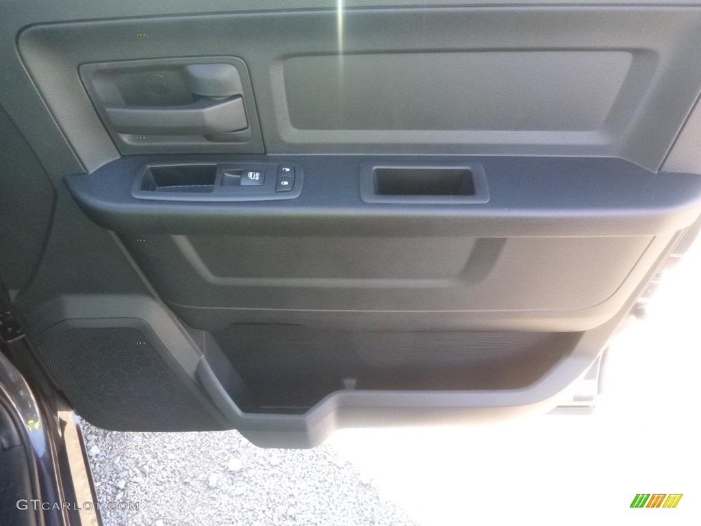 2018 1500 Express Quad Cab 4x4 - Granite Crystal Metallic / Black/Diesel Gray photo #12
