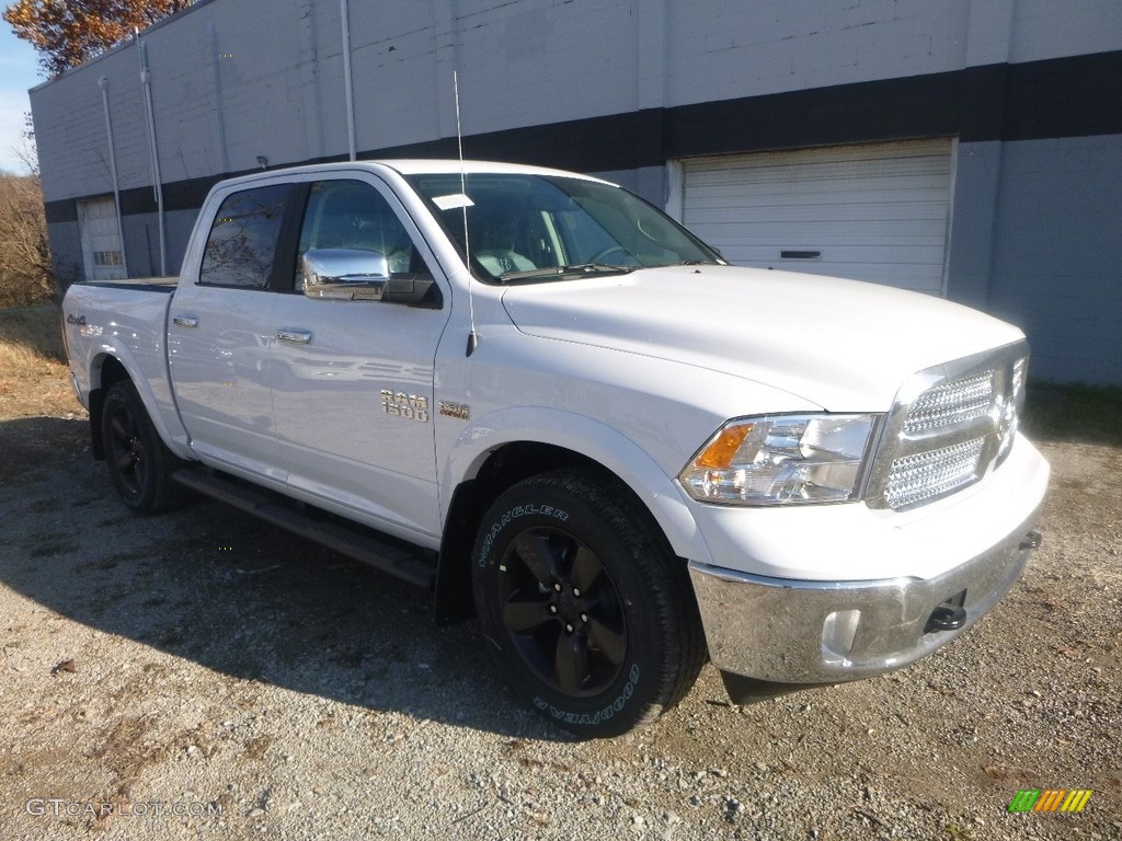 2018 1500 Big Horn Crew Cab 4x4 - Bright White / Black/Diesel Gray photo #7
