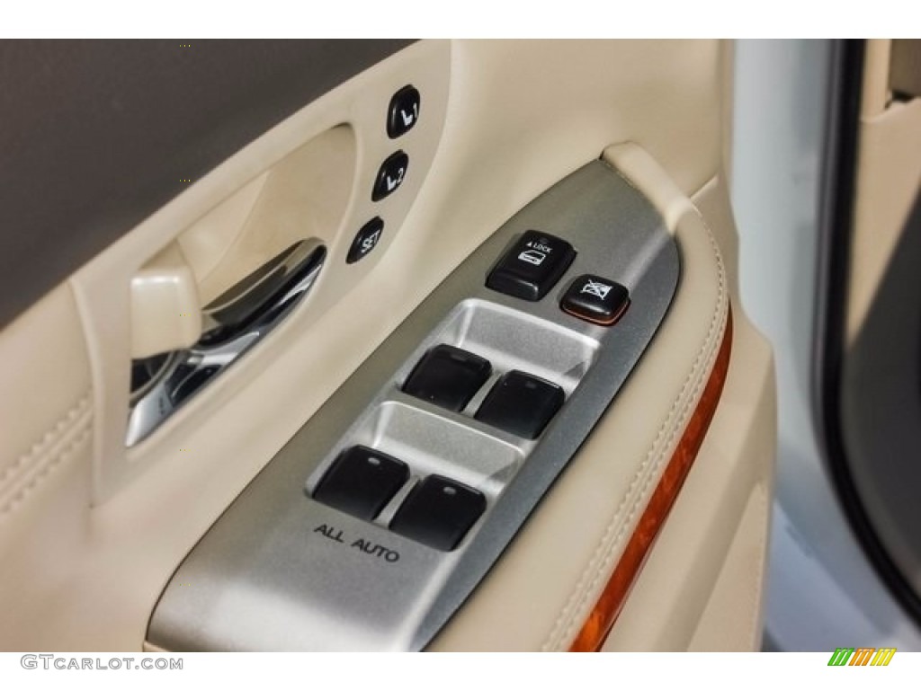 2006 RX 330 - Crystal White Pearl / Ivory photo #16