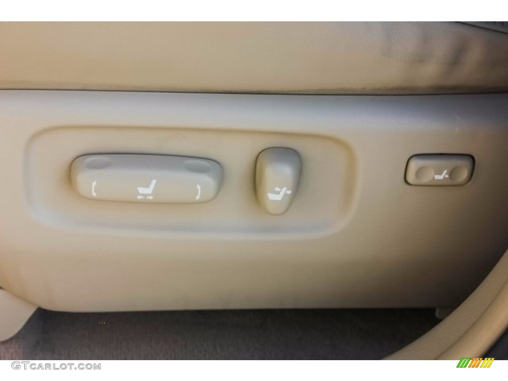 2006 RX 330 - Crystal White Pearl / Ivory photo #17