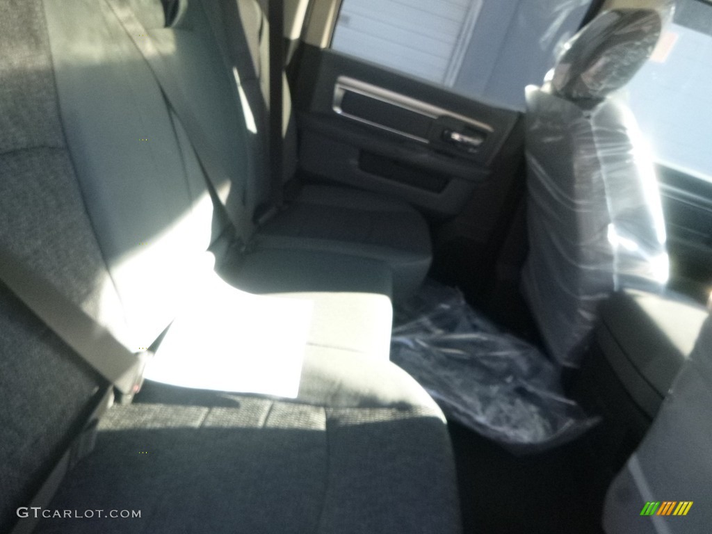 2018 1500 Big Horn Crew Cab 4x4 - Bright White / Black/Diesel Gray photo #13
