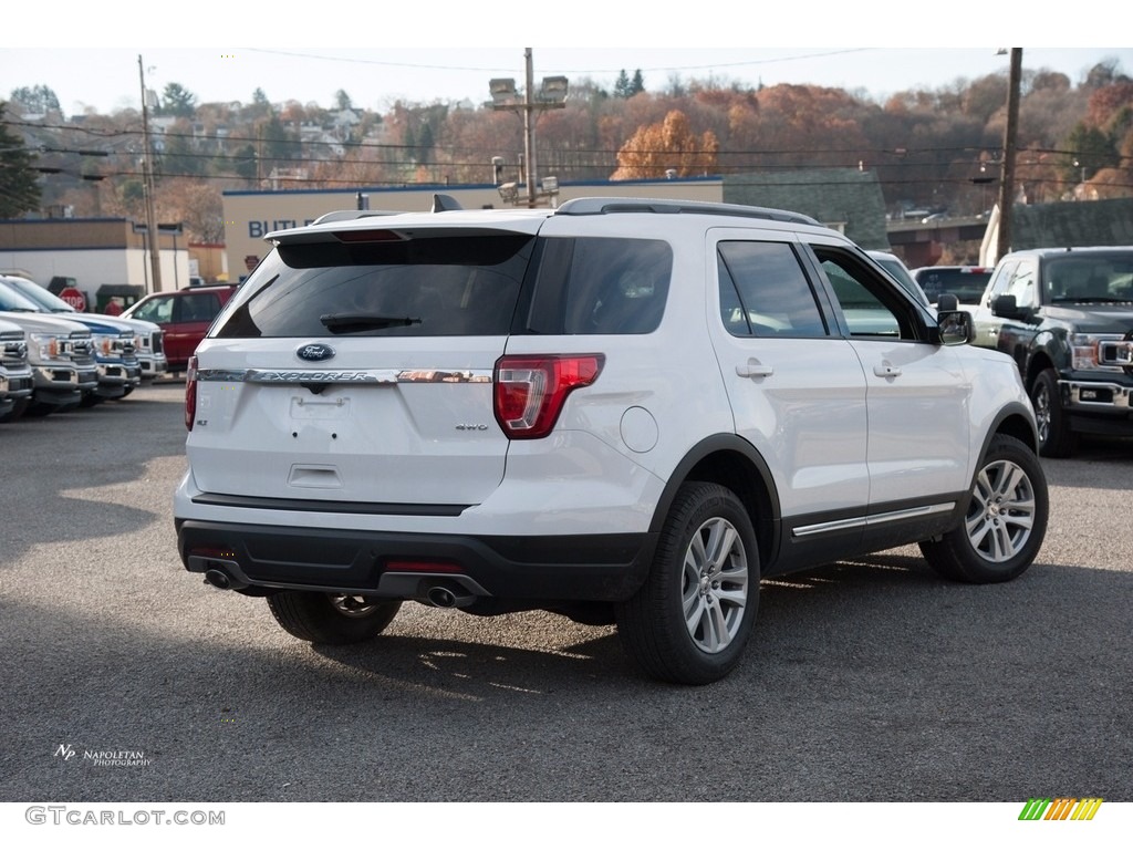 2018 Explorer XLT 4WD - Oxford White / Ebony Black photo #2