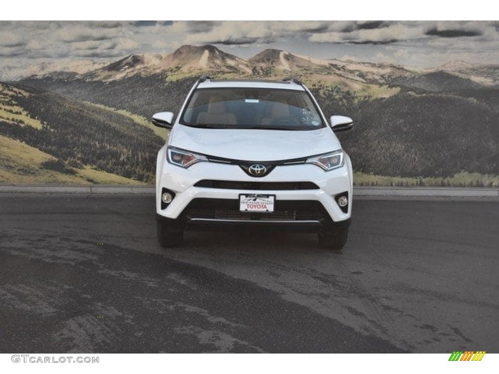 2018 RAV4 XLE AWD - Super White / Black photo #2