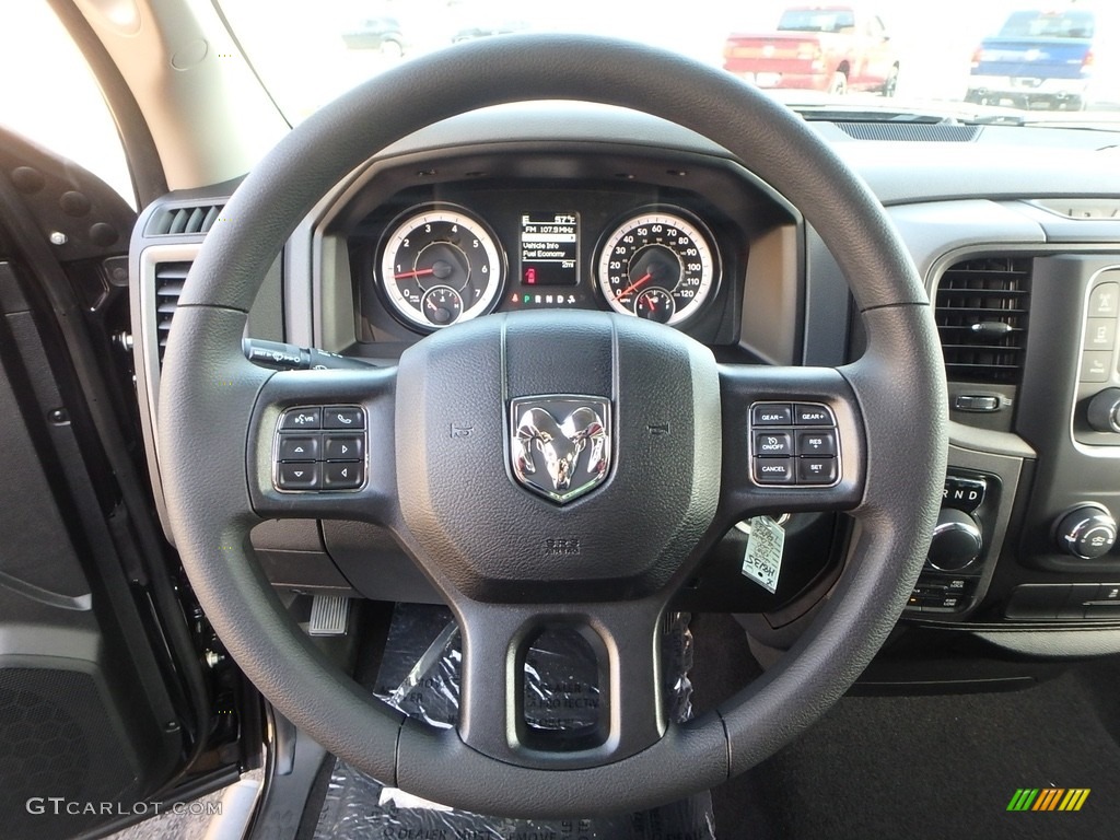 2018 1500 Express Quad Cab 4x4 - Brilliant Black Crystal Pearl / Black/Diesel Gray photo #19