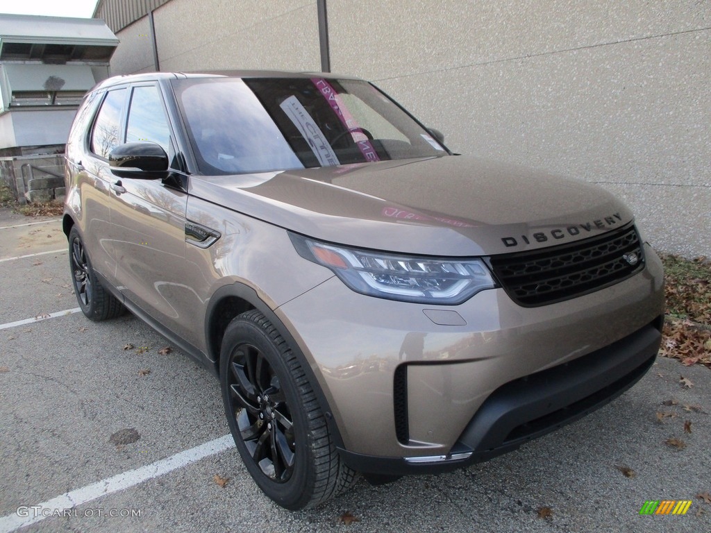 Kaikoura Stone 2017 Land Rover Discovery HSE Exterior Photo #124011564