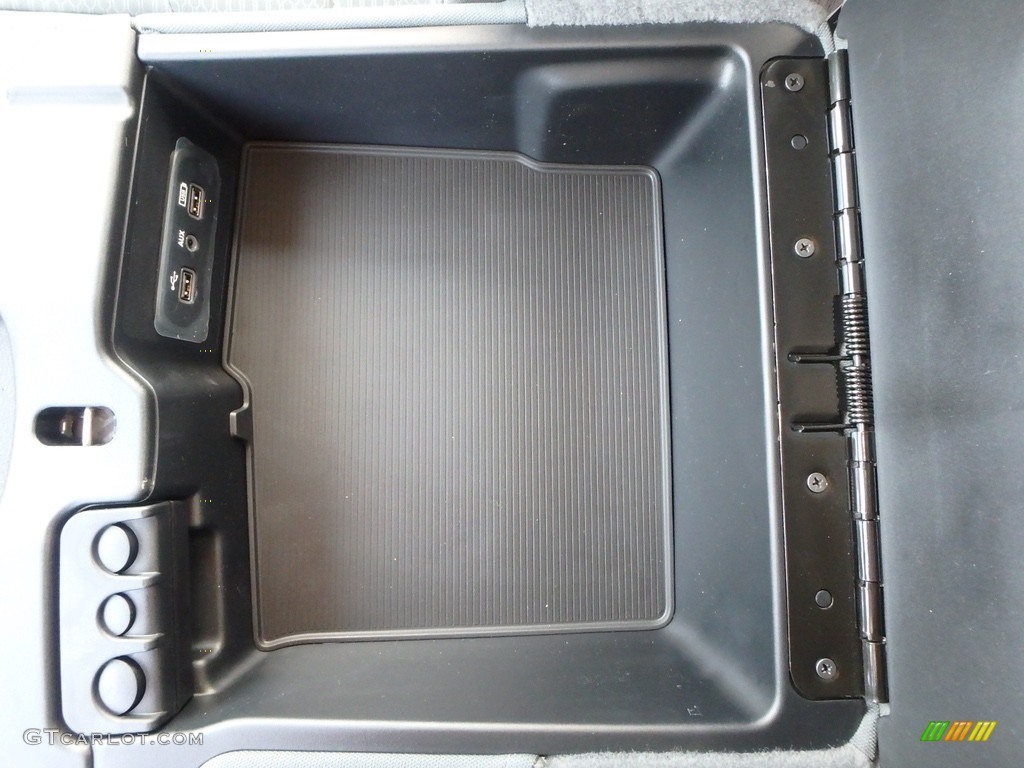 2018 1500 Tradesman Regular Cab - Bright White / Black/Diesel Gray photo #17