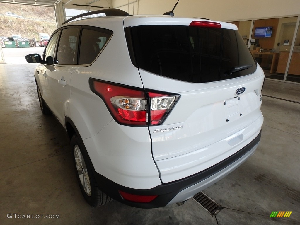 2018 Escape SE 4WD - Oxford White / Charcoal Black photo #3