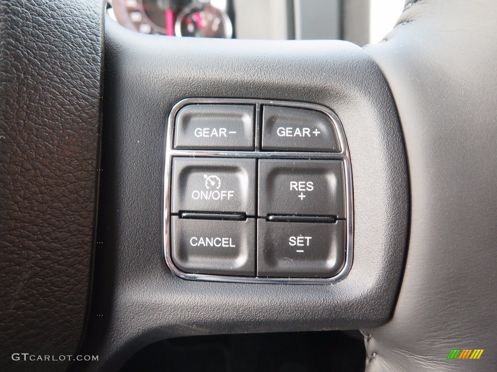 2018 1500 Big Horn Crew Cab 4x4 - Bright White / Black/Diesel Gray photo #18