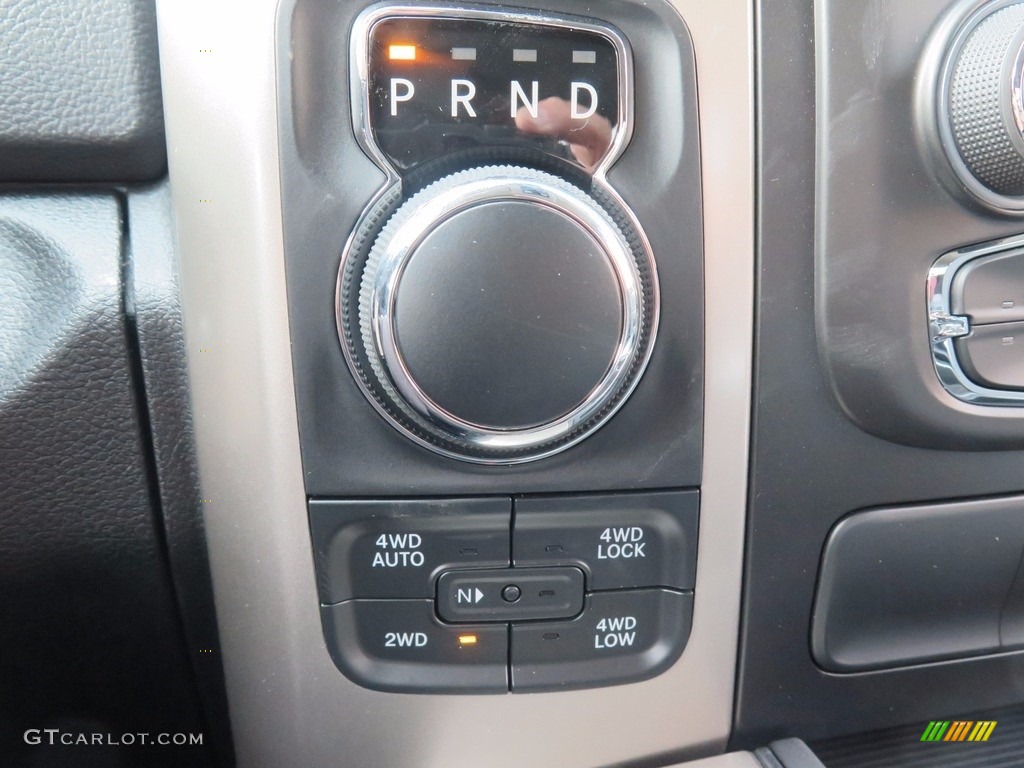 2018 1500 Big Horn Crew Cab 4x4 - Bright White / Black/Diesel Gray photo #20