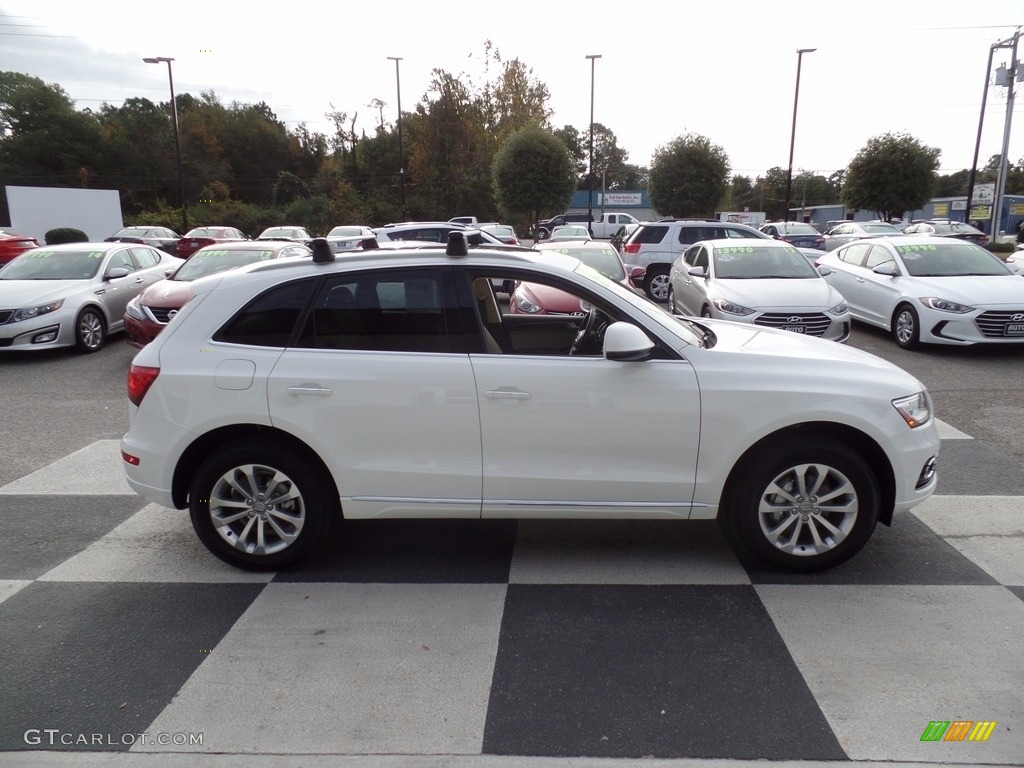 2017 Q5 2.0 TFSI Premium quattro - Glacier White Metallic / Pistachio Beige photo #3