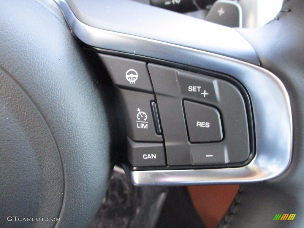 2018 Jaguar XF Portfolio Controls Photo #124014289
