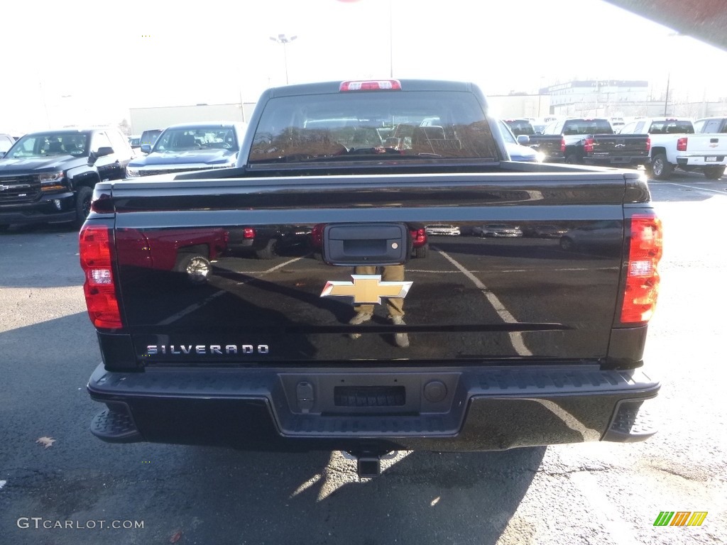 2018 Silverado 1500 Custom Crew Cab 4x4 - Black / Dark Ash/Jet Black photo #3