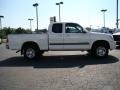Natural White - Tundra SR5 Access Cab Photo No. 2