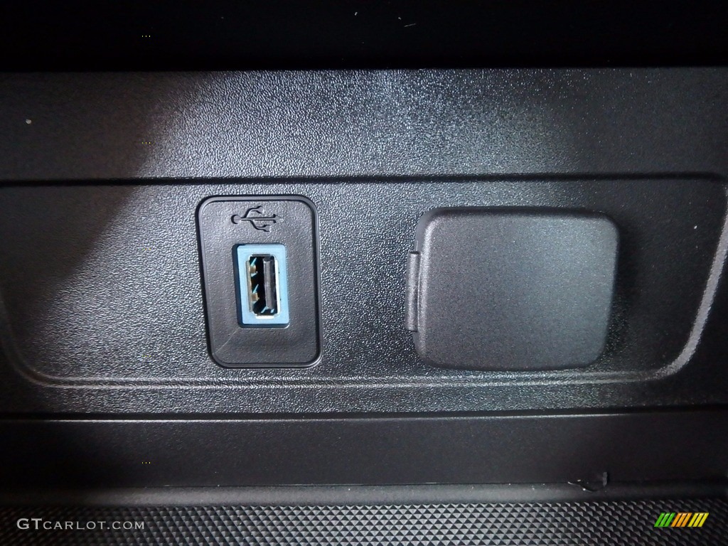 2018 Escape SE 4WD - Magnetic / Charcoal Black photo #20