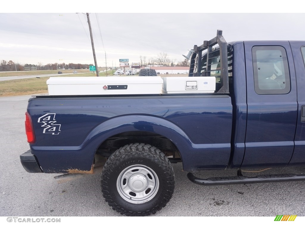 2012 F250 Super Duty XL SuperCab 4x4 - Dark Blue Pearl Metallic / Steel photo #3