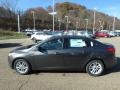 Magnetic - Focus SE Sedan Photo No. 5