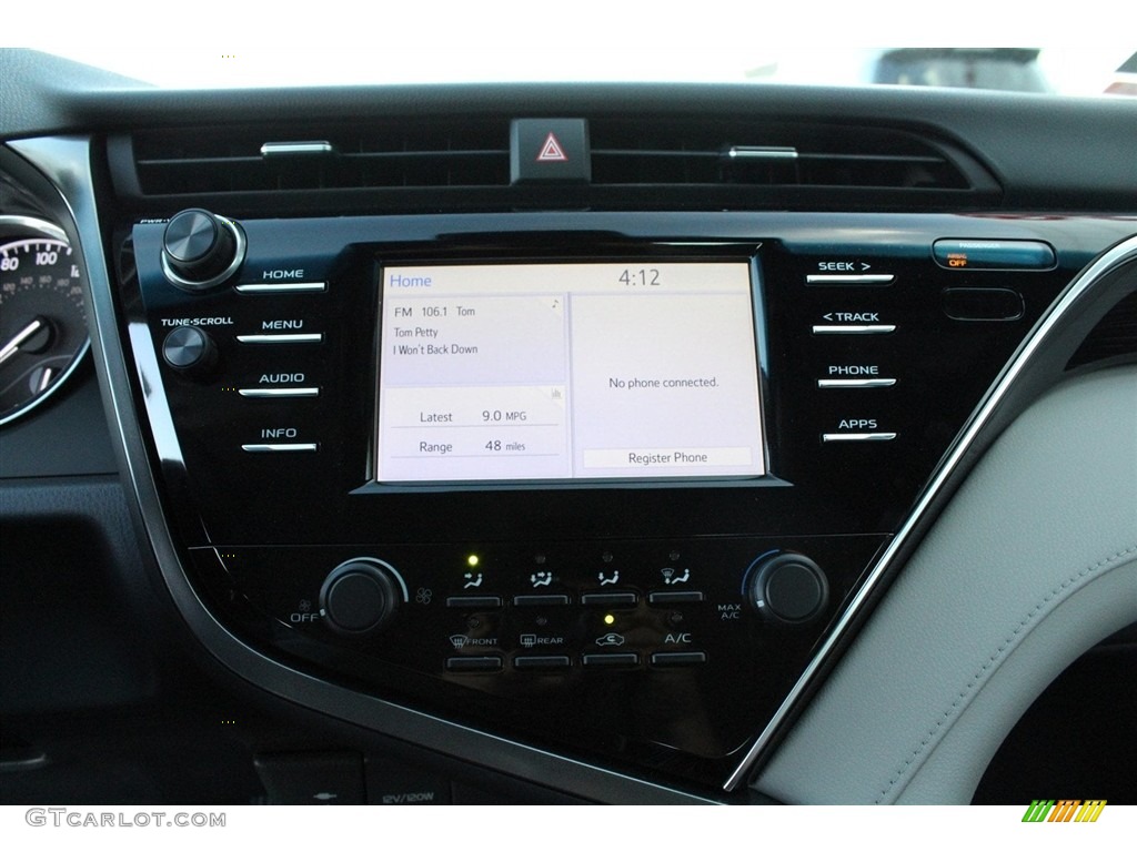 2018 Camry LE - Predawn Gray Mica / Ash photo #13