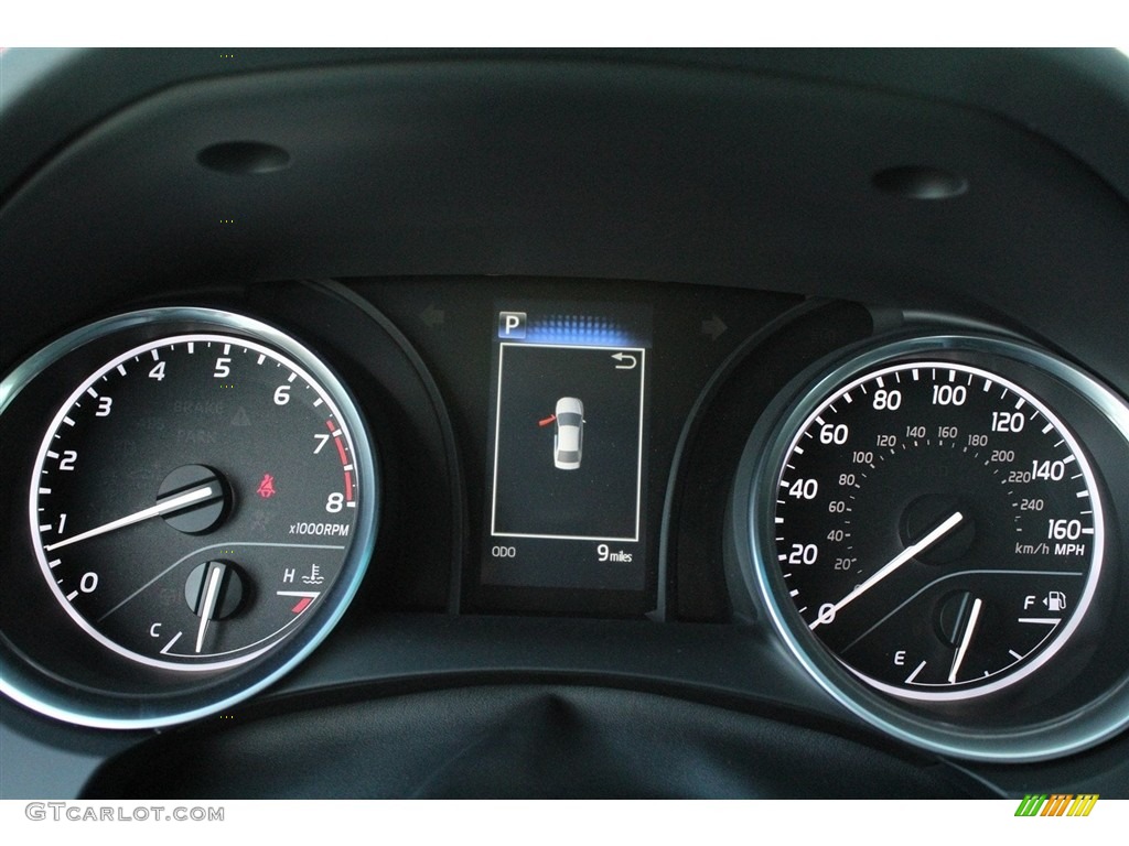 2018 Camry LE - Predawn Gray Mica / Ash photo #17