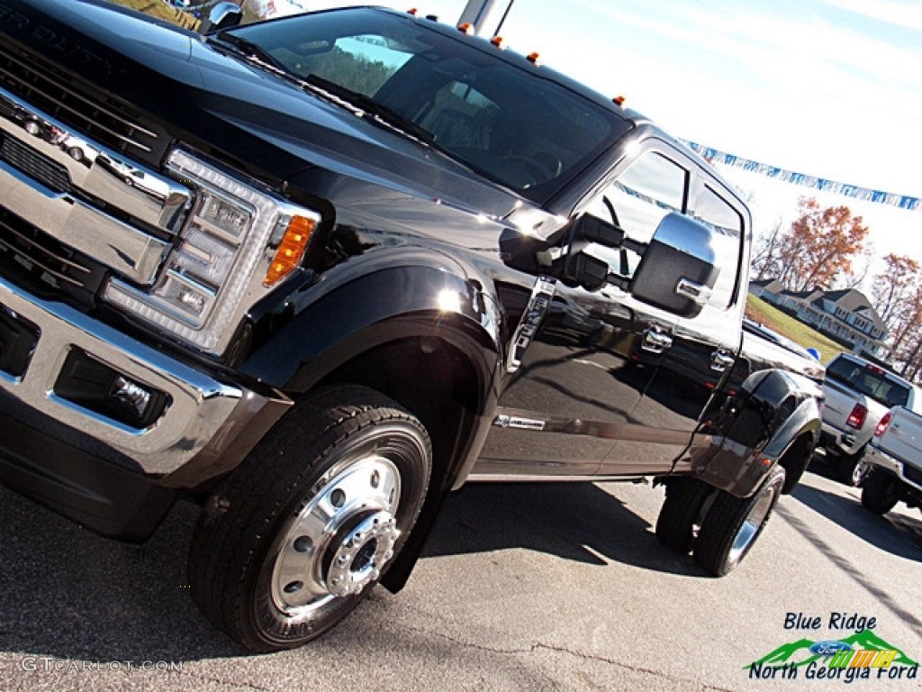 2017 F450 Super Duty King Ranch Crew Cab 4x4 - Shadow Black / King Ranch Java photo #37