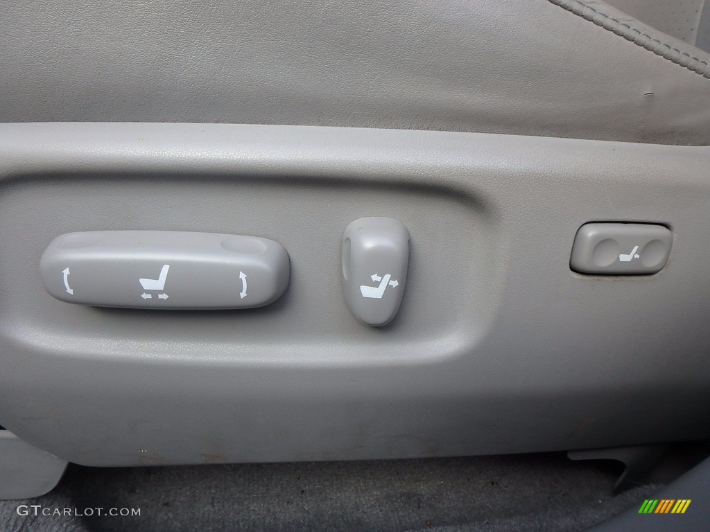 2005 Highlander Limited 4WD - Millenium Silver Metallic / Ivory photo #22