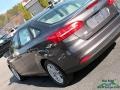 Magnetic - Focus SE Sedan Photo No. 31