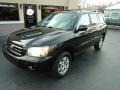 Black - Highlander 4WD Photo No. 2