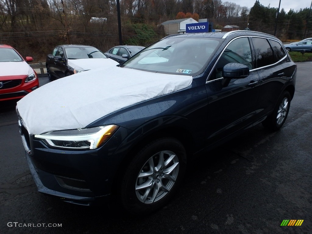2018 XC60 T5 AWD Momentum - Denim Blue Metallic / Charcoal photo #5