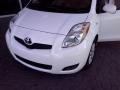 2009 Polar White Toyota Yaris 3 Door Liftback  photo #21