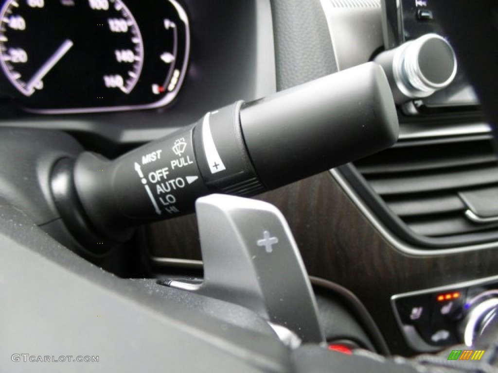 2018 Accord Touring Sedan - Modern Steel Metallic / Black photo #22