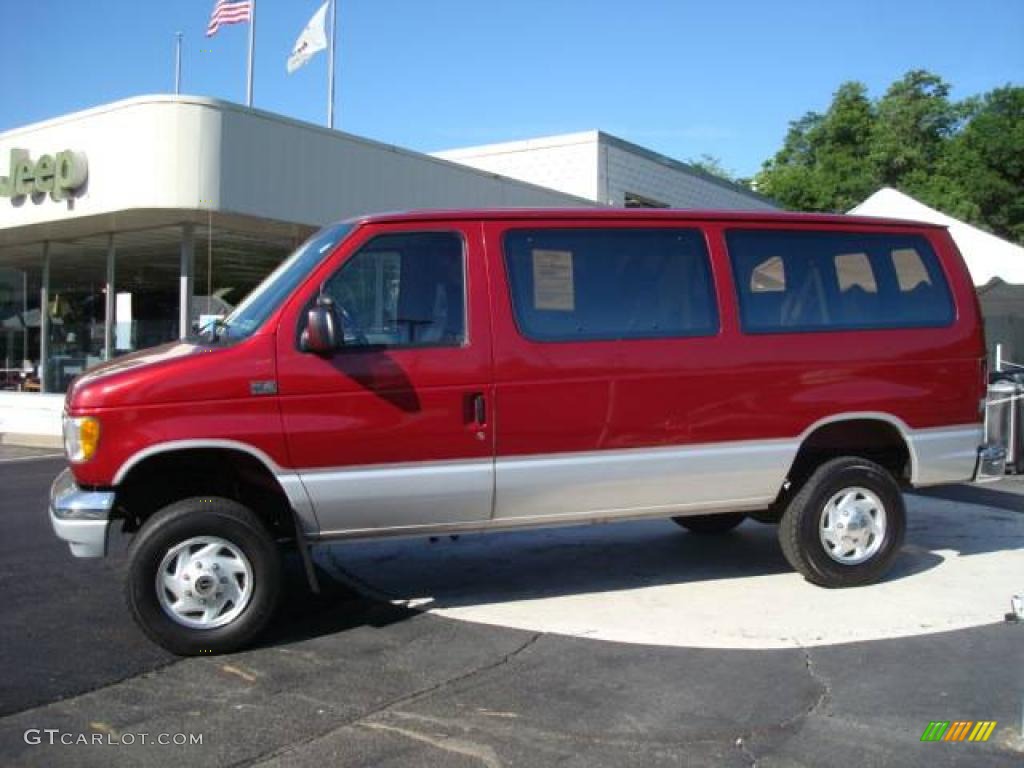 1996 E Series Van E350 Club Wagon 4x4 - Toreador Red Metallic / Medium Gray photo #1