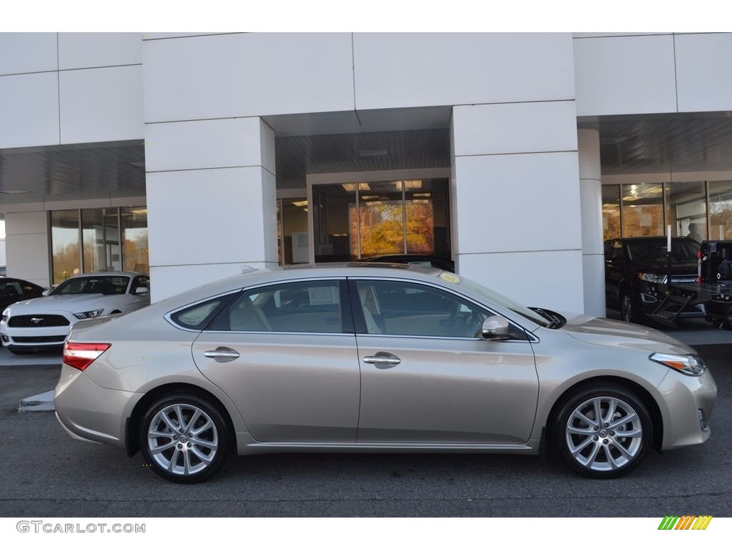 2013 Avalon Limited - Champagne Mica / Almond photo #2