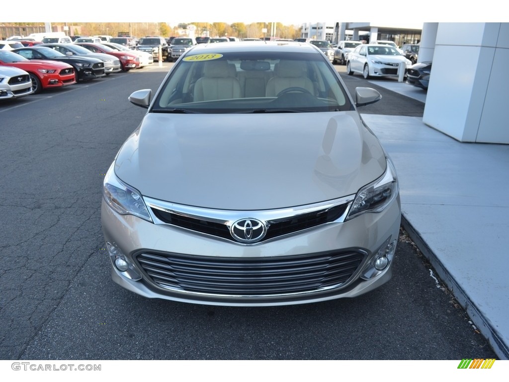 2013 Avalon Limited - Champagne Mica / Almond photo #31