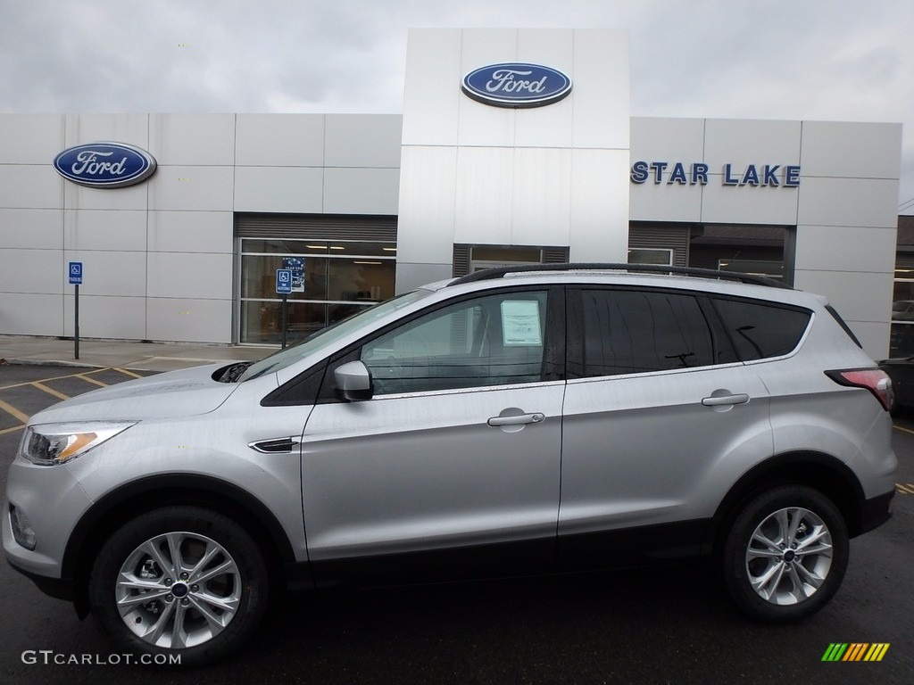 2018 Escape SE 4WD - Ingot Silver / Charcoal Black photo #1
