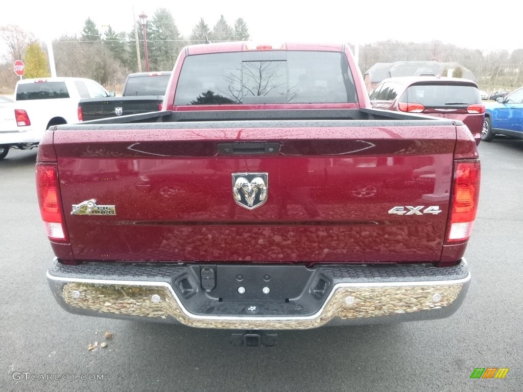 2018 1500 Big Horn Crew Cab 4x4 - Delmonico Red Pearl / Black/Diesel Gray photo #4
