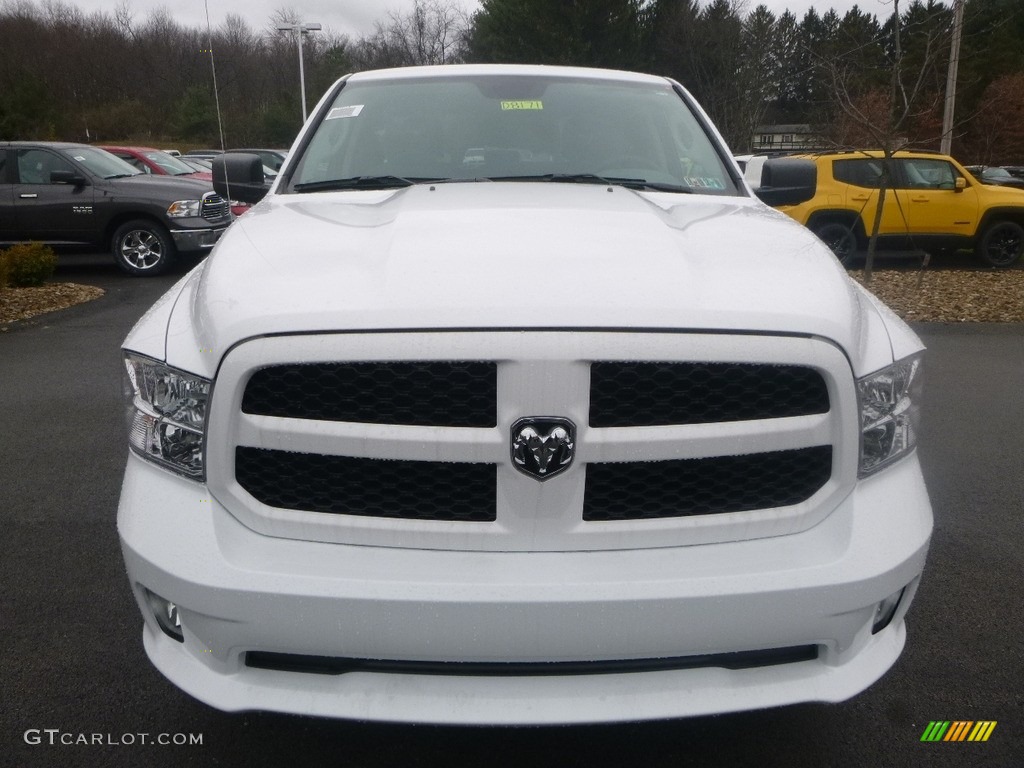 2018 1500 Express Quad Cab 4x4 - Bright White / Black/Diesel Gray photo #8