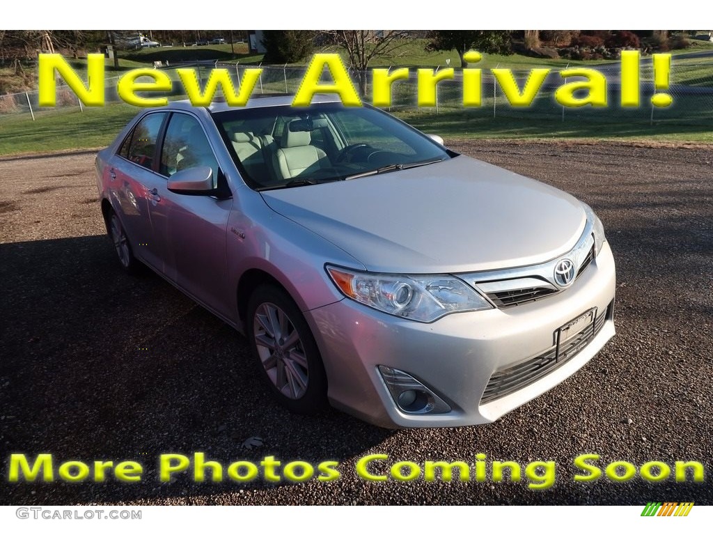 2014 Camry Hybrid XLE - Classic Silver Metallic / Ash photo #1