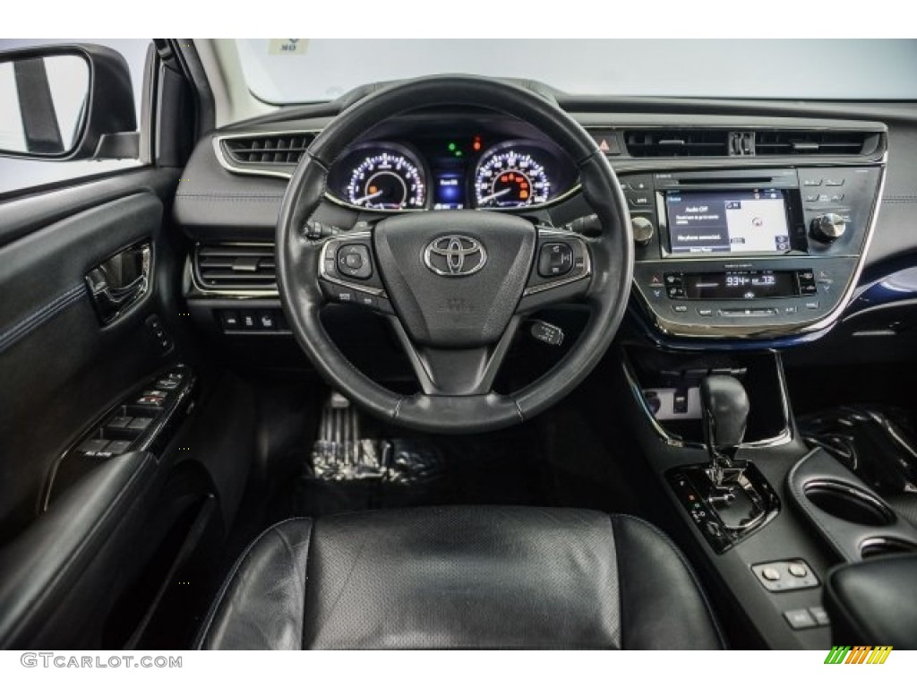 2015 Avalon XLE Touring - Attitude Black / Black photo #4