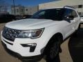 2018 Oxford White Ford Explorer XLT 4WD  photo #1