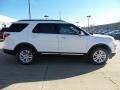 2018 Oxford White Ford Explorer XLT 4WD  photo #3