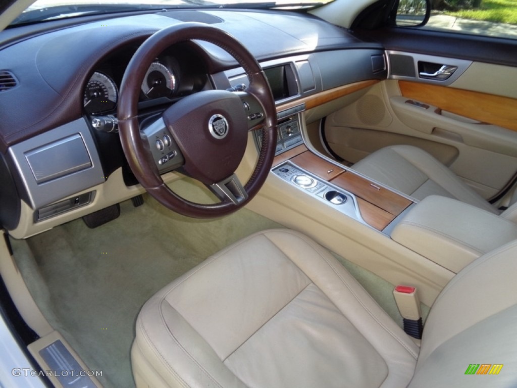 Barley Interior 2010 Jaguar XF Sport Sedan Photo #124054151