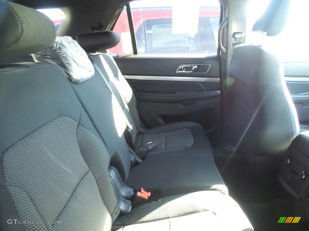 2018 Explorer XLT 4WD - Oxford White / Ebony Black photo #5