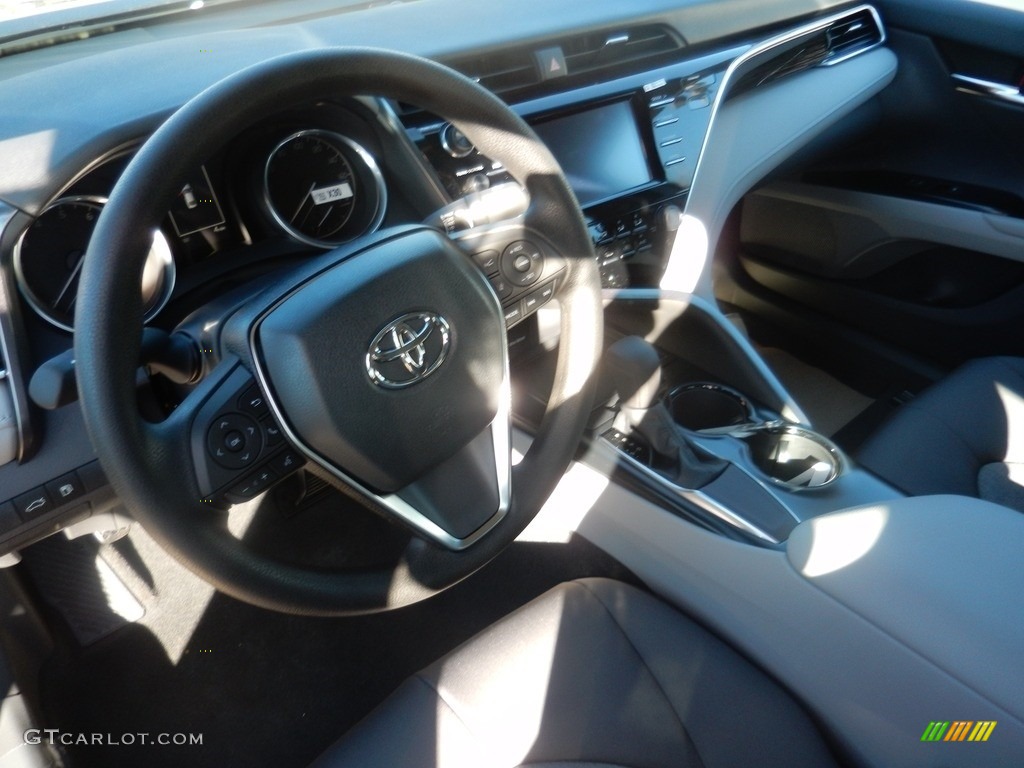 2018 Camry LE - Predawn Gray Mica / Ash photo #4