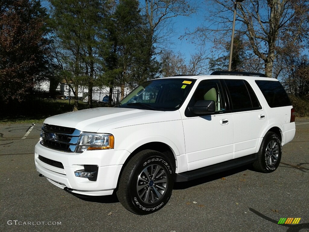 Oxford White 2017 Ford Expedition XLT 4x4 Exterior Photo #124055594