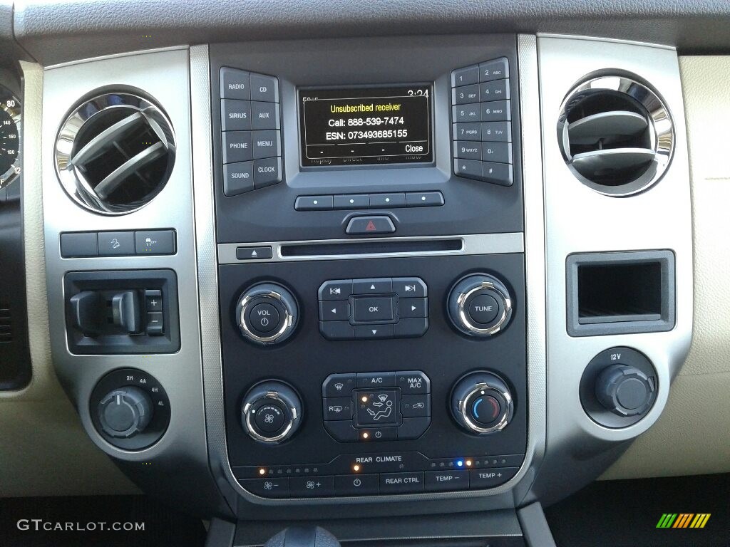 2017 Ford Expedition XLT 4x4 Controls Photos