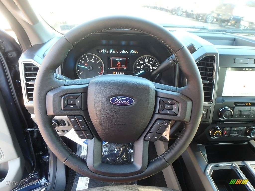 2018 F150 XLT SuperCrew 4x4 - Blue Jeans / Earth Gray photo #16