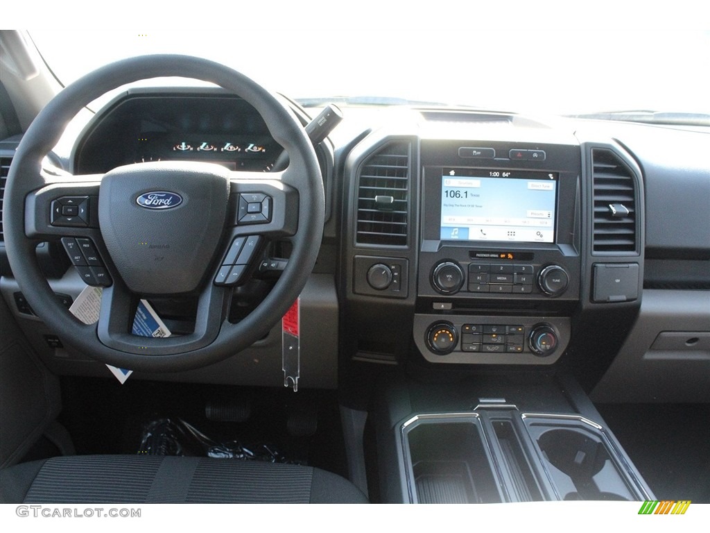 2018 F150 XL SuperCrew 4x4 - Ingot Silver / Earth Gray photo #22