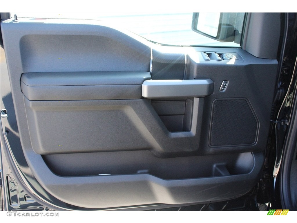 2018 F150 XLT SuperCrew 4x4 - Shadow Black / Black photo #11