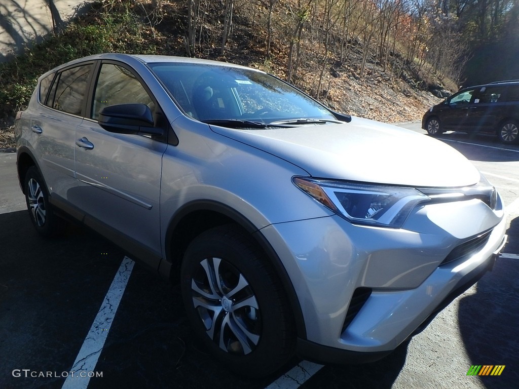 2018 RAV4 LE AWD - Silver Sky Metallic / Black photo #1