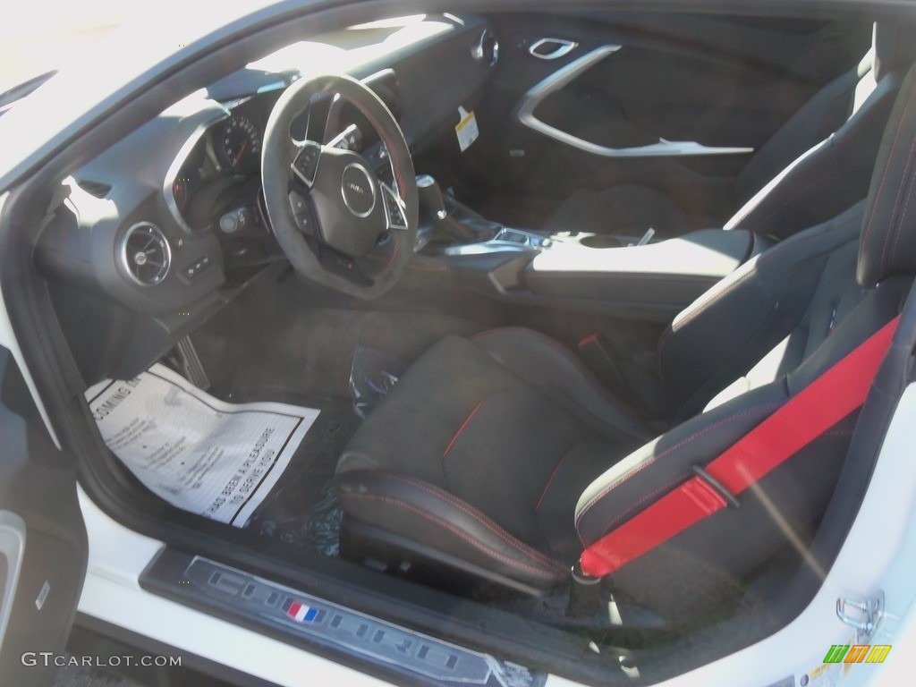 Jet Black Interior 2018 Chevrolet Camaro ZL1 Coupe Photo #124065467
